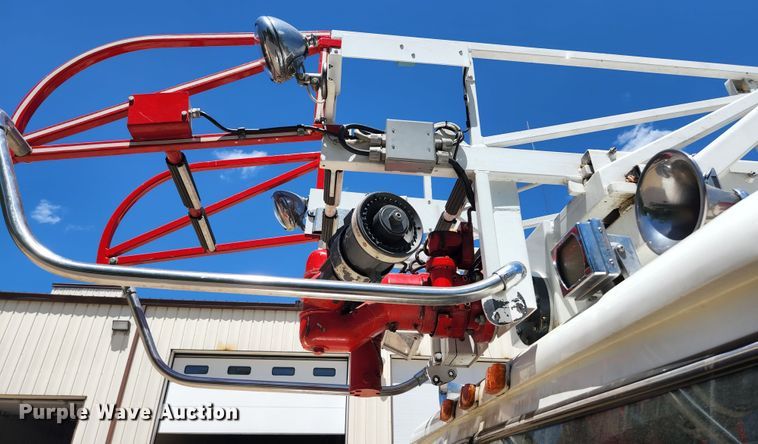 image for item JM9067 1985 Pierce Arrow  aerial platform fire truck