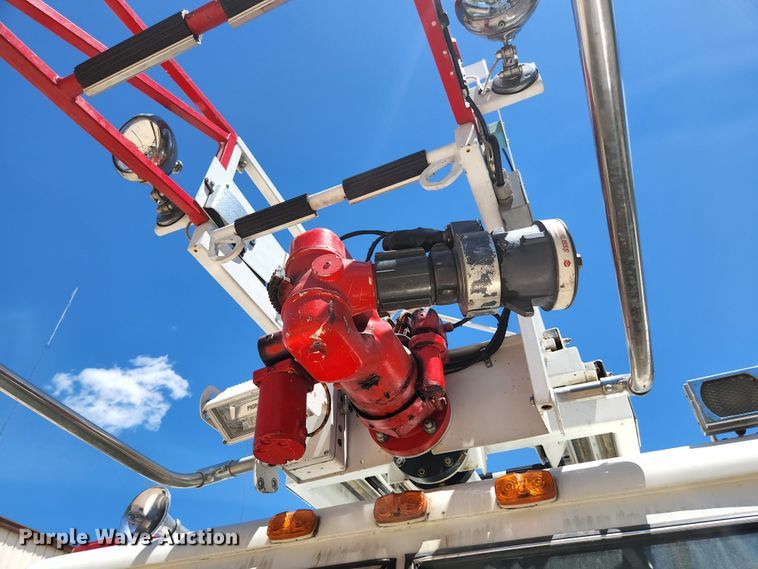 image for item JM9067 1985 Pierce Arrow  aerial platform fire truck