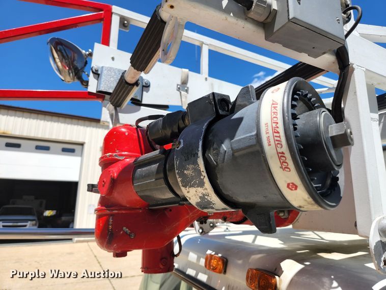 image for item JM9067 1985 Pierce Arrow  aerial platform fire truck