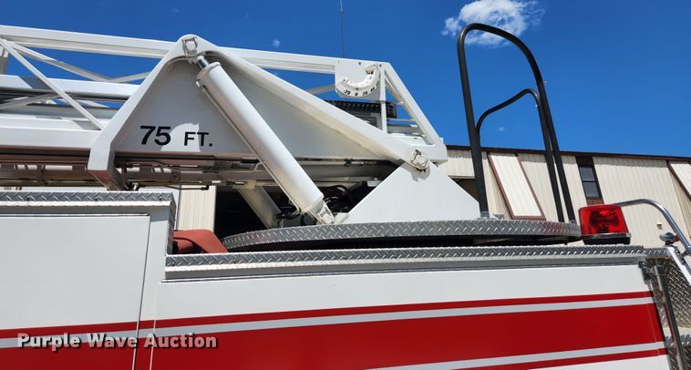 image for item JM9067 1985 Pierce Arrow  aerial platform fire truck