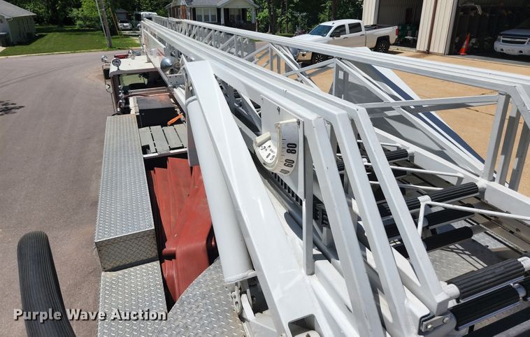 image for item JM9067 1985 Pierce Arrow  aerial platform fire truck