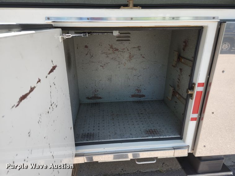 image for item JM9067 1985 Pierce Arrow  aerial platform fire truck