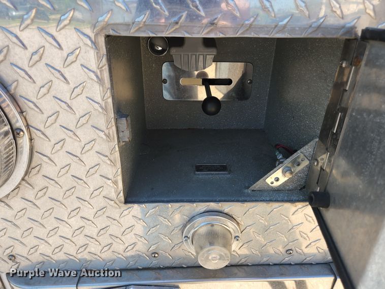 image for item JM9067 1985 Pierce Arrow  aerial platform fire truck