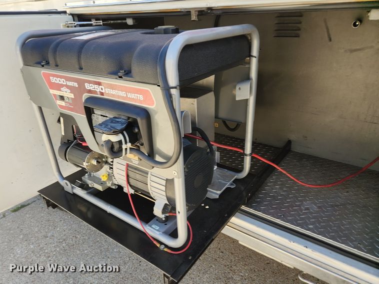 image for item JM9067 1985 Pierce Arrow  aerial platform fire truck