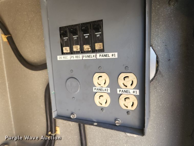 image for item JM9067 1985 Pierce Arrow  aerial platform fire truck