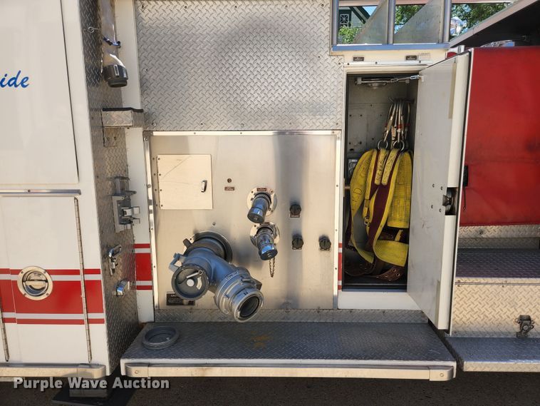 image for item JM9067 1985 Pierce Arrow  aerial platform fire truck