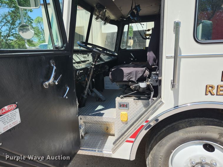 image for item JM9067 1985 Pierce Arrow  aerial platform fire truck