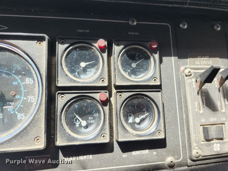 image for item JM9067 1985 Pierce Arrow  aerial platform fire truck