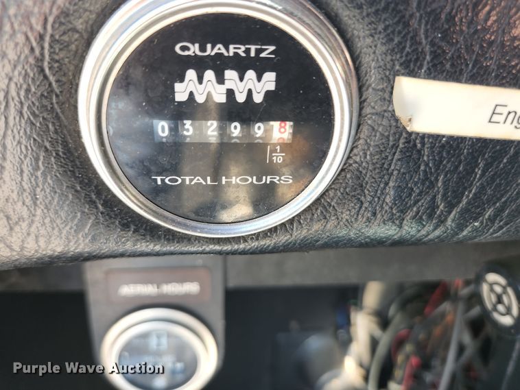 image for item JM9067 1985 Pierce Arrow  aerial platform fire truck