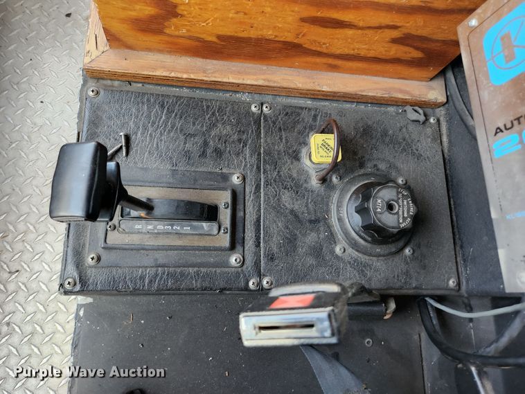 image for item JM9067 1985 Pierce Arrow  aerial platform fire truck