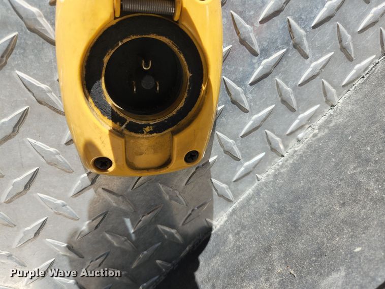 image for item JM9067 1985 Pierce Arrow  aerial platform fire truck