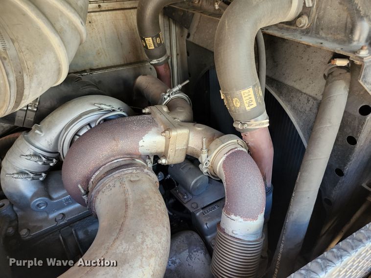 image for item JM9067 1985 Pierce Arrow  aerial platform fire truck