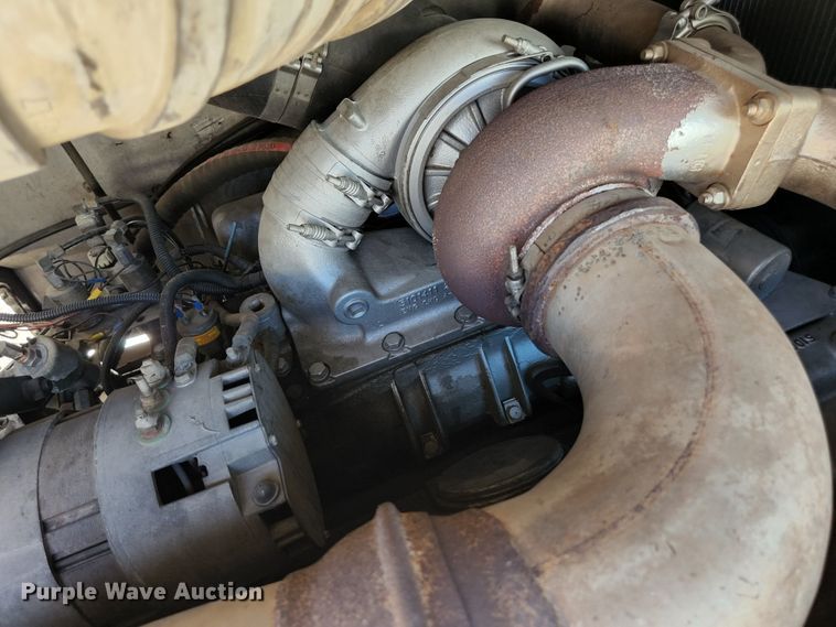 image for item JM9067 1985 Pierce Arrow  aerial platform fire truck