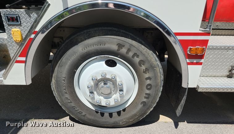 image for item JM9067 1985 Pierce Arrow  aerial platform fire truck