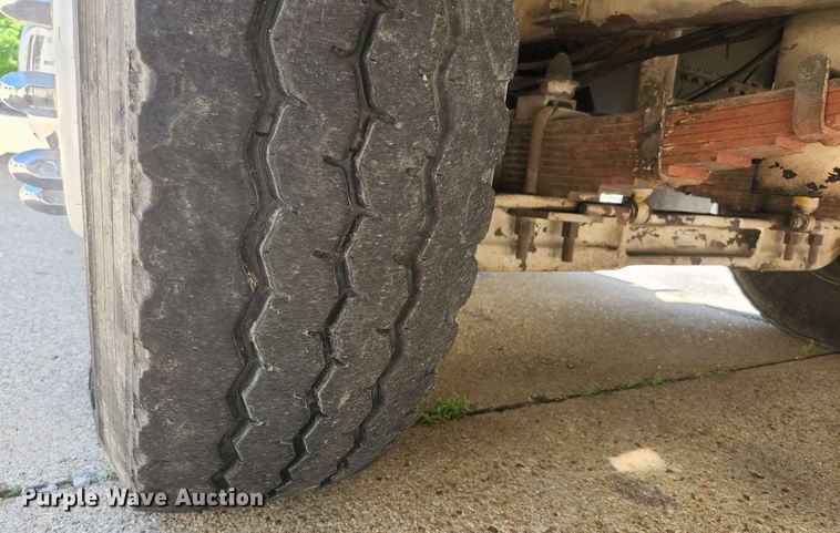 image for item JM9067 1985 Pierce Arrow  aerial platform fire truck