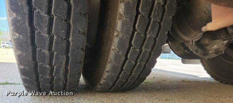 image for item JM9067 1985 Pierce Arrow  aerial platform fire truck