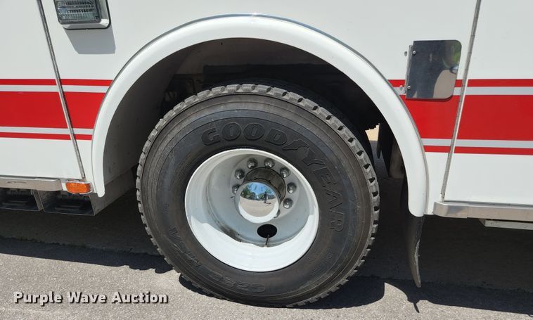 image for item JM9067 1985 Pierce Arrow  aerial platform fire truck