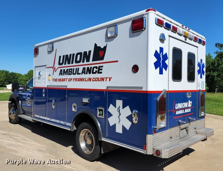 image for item JM9068 2012 Ford F450 Super Duty XLT  ambulance