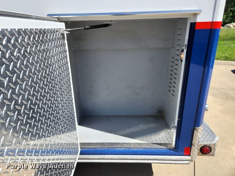 image for item JM9068 2012 Ford F450 Super Duty XLT  ambulance