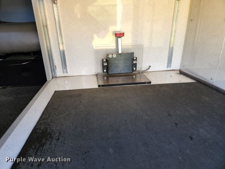 image for item JM9068 2012 Ford F450 Super Duty XLT  ambulance