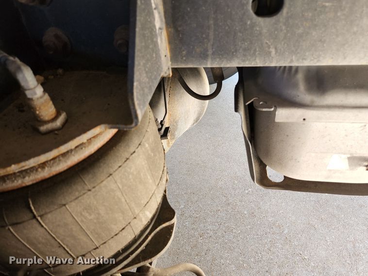 image for item JM9068 2012 Ford F450 Super Duty XLT  ambulance