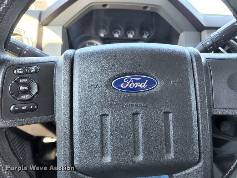 image for item JM9068 2012 Ford F450 Super Duty XLT  ambulance