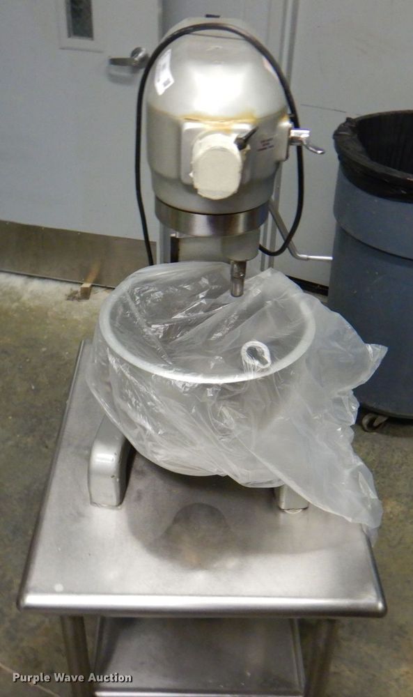 image for item JS9037 Hobart A200  mixer