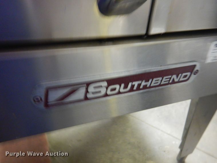 image for item JS9040 Southbend SLGS/12SC  oven