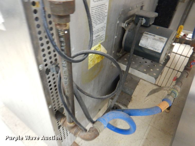 image for item JS9043 Southbend SLGS/22SC  double oven