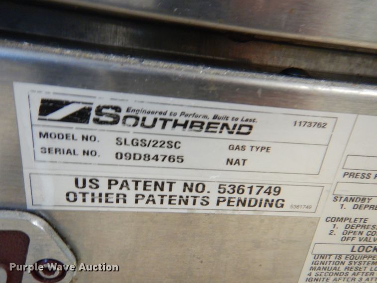 image for item JS9043 Southbend SLGS/22SC  double oven