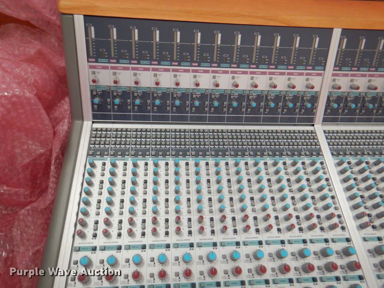 image for item JS9045 Audient ASP8024  high resolution mixing console