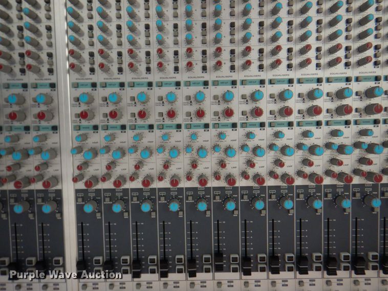 image for item JS9045 Audient ASP8024  high resolution mixing console