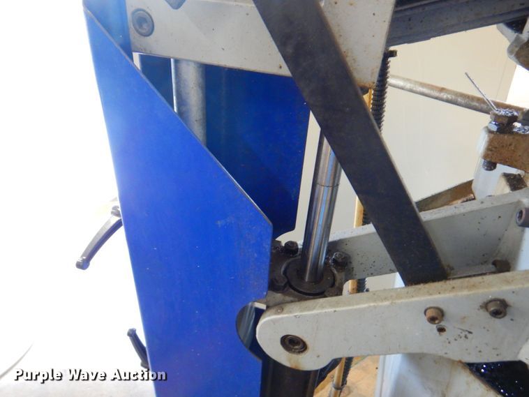 image for item JS9049 Dake 350SA  cold saw