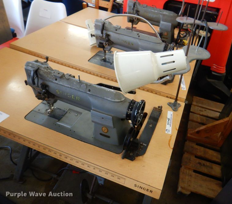 image for item JS9055 (3) Singer sewing machines