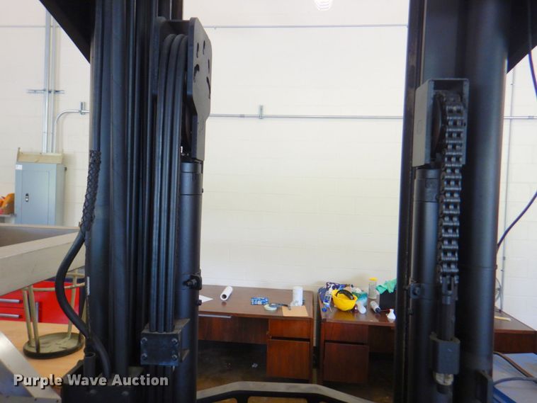 image for item JS9056 Raymond 740R35TT  order picker