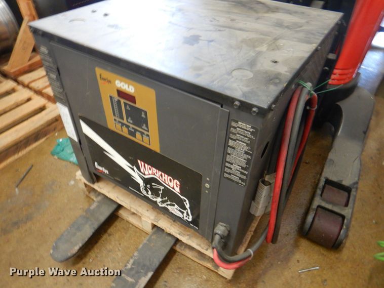 image for item JS9056 Raymond 740R35TT  order picker