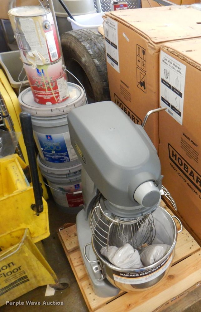 image for item JS9057 (3) Hobart HL200 mixers