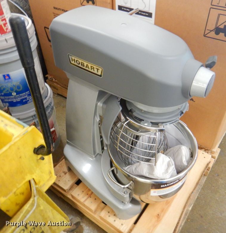 image for item JS9057 (3) Hobart HL200 mixers