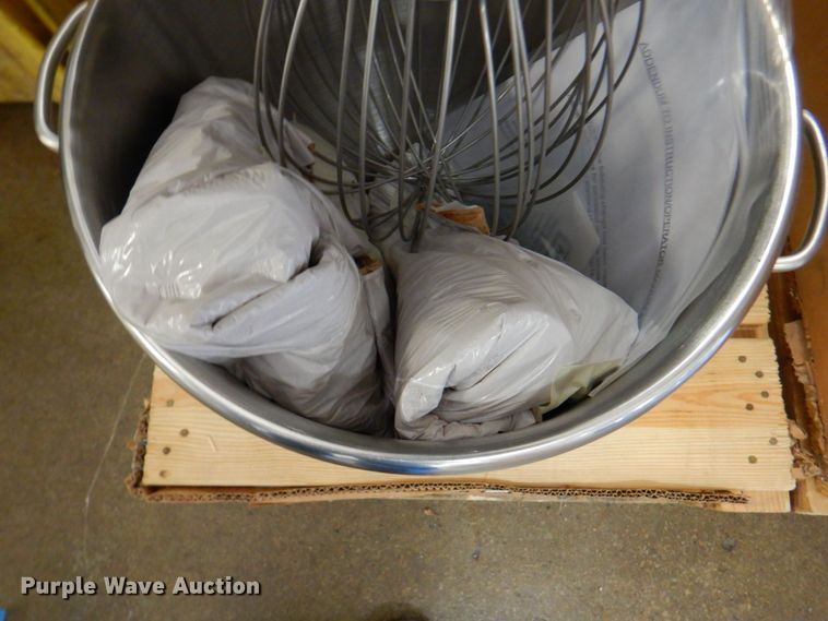 image for item JS9057 (3) Hobart HL200 mixers