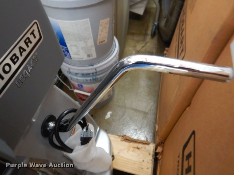 image for item JS9057 (3) Hobart HL200 mixers