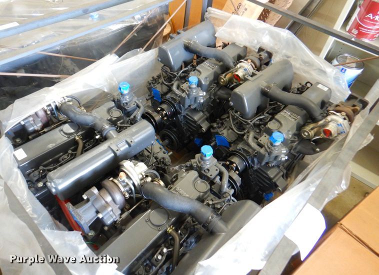 image for item JS9061 (4) Kubota V2003 engines