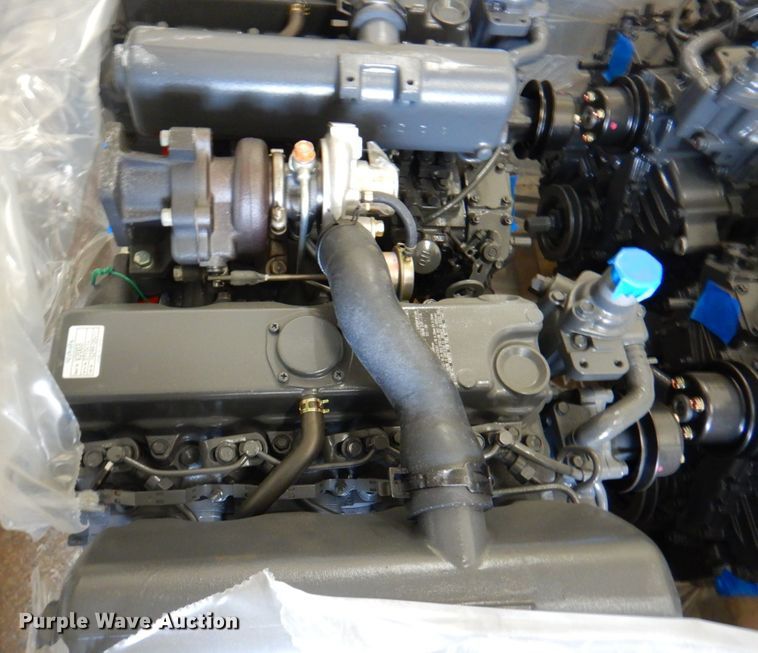 image for item JS9061 (4) Kubota V2003 engines