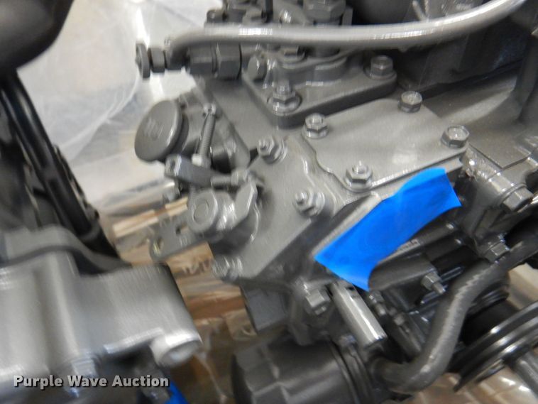 image for item JS9061 (4) Kubota V2003 engines