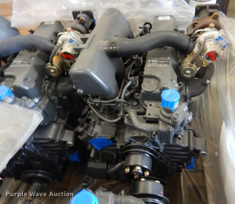 image for item JS9062 (4) Kubota V2003 engines