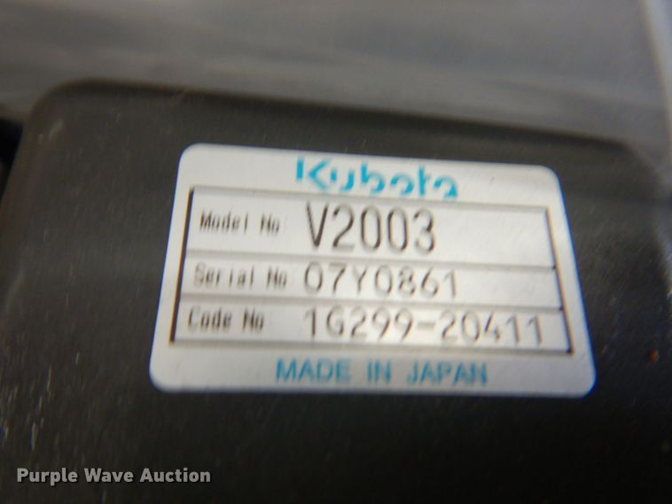 image for item JS9062 (4) Kubota V2003 engines
