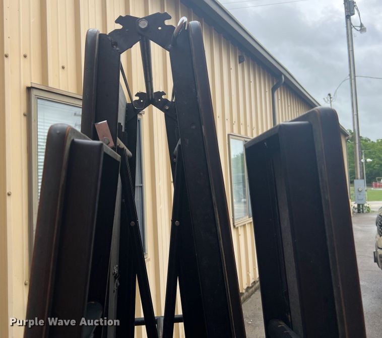 image for item KD9015 12'L folding lunch table