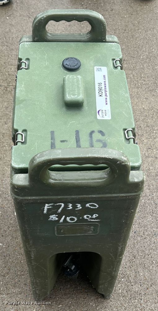 image for item KD9016 (4) Cambro water coolers