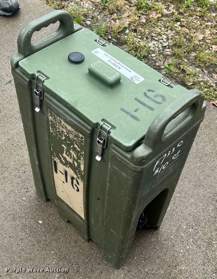 image for item KD9016 (4) Cambro water coolers