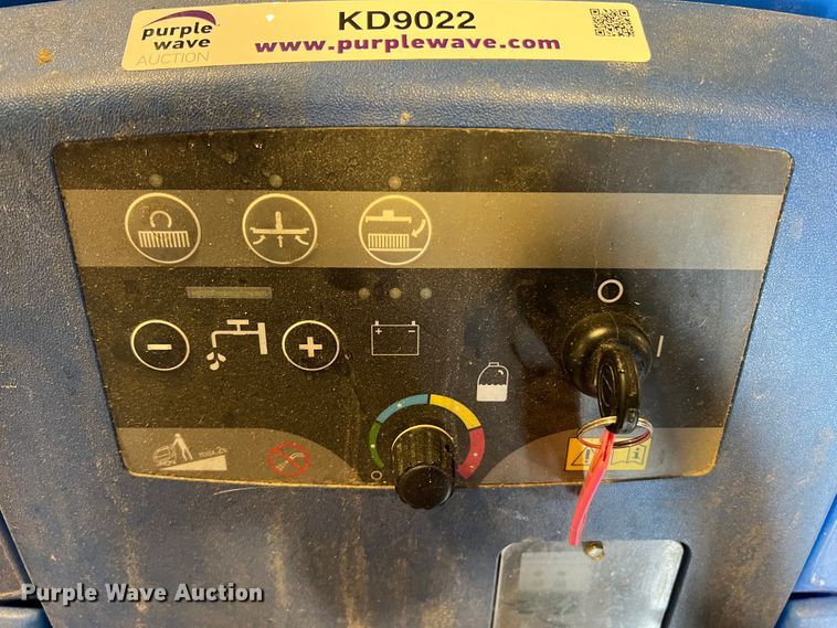 image for item KD9022 Clarke Focus II Boost L20  floor scrubber