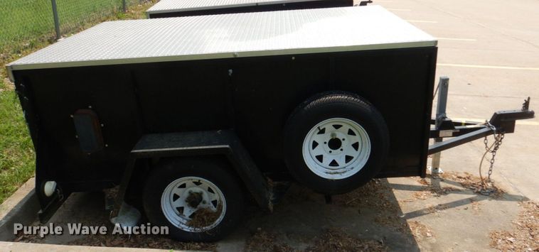 image for item KD9026 2005 K&K Manufacturing K20  enclosed cargo trailer